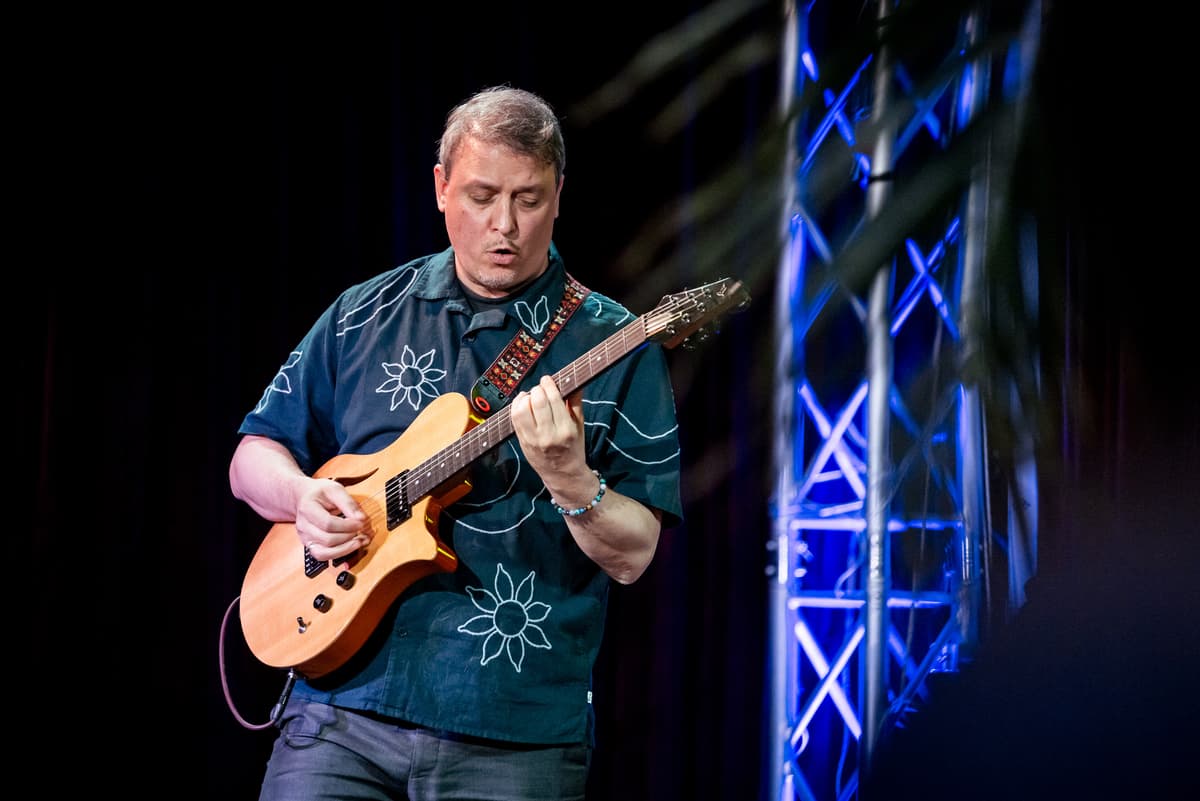 Kurt Rosenwinkel Trio @ Playhouse